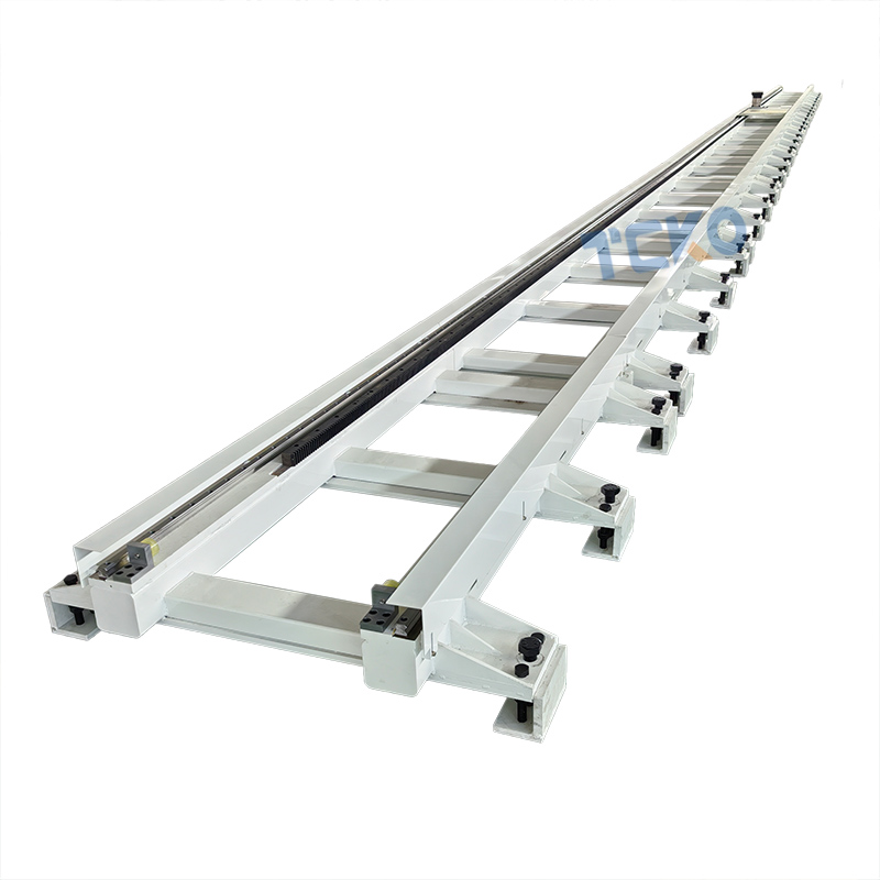 长行程机器人地轨