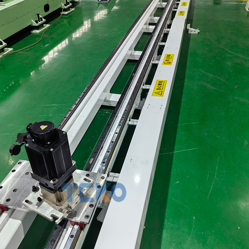 滑触线机器人地轨