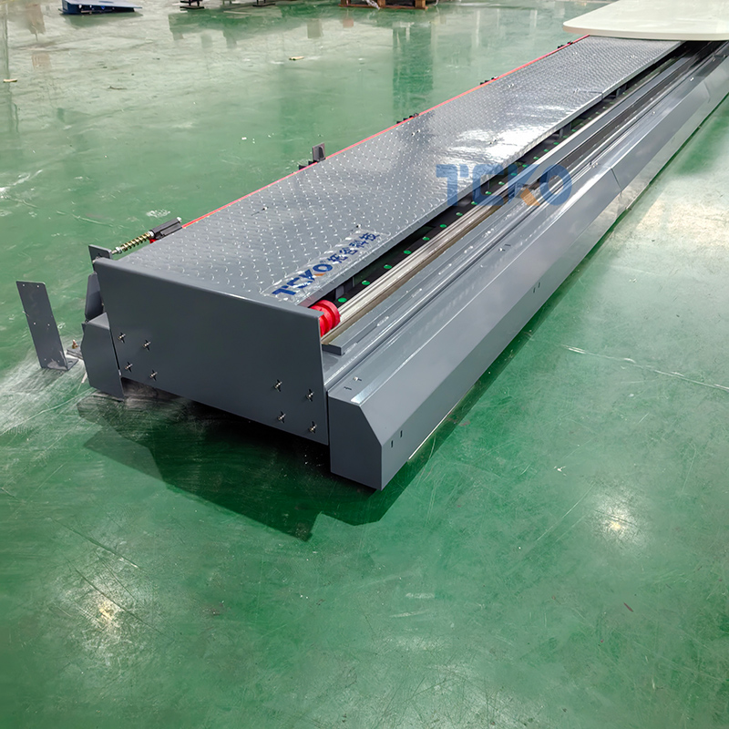 滑触线机器人地轨