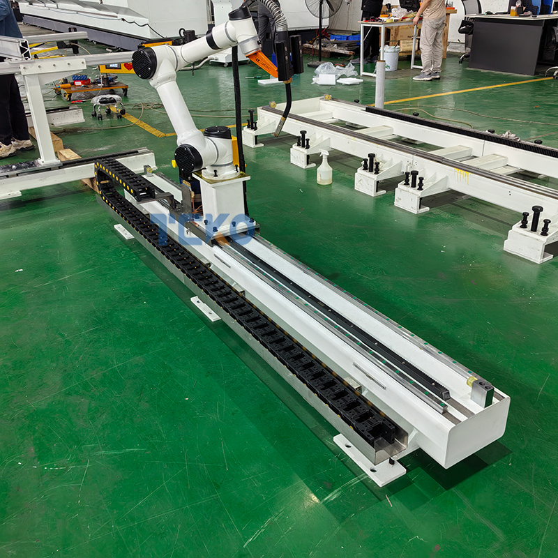 机器人地轨行走轴