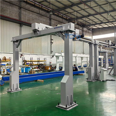 倒挂式机器人设计桁架机械手